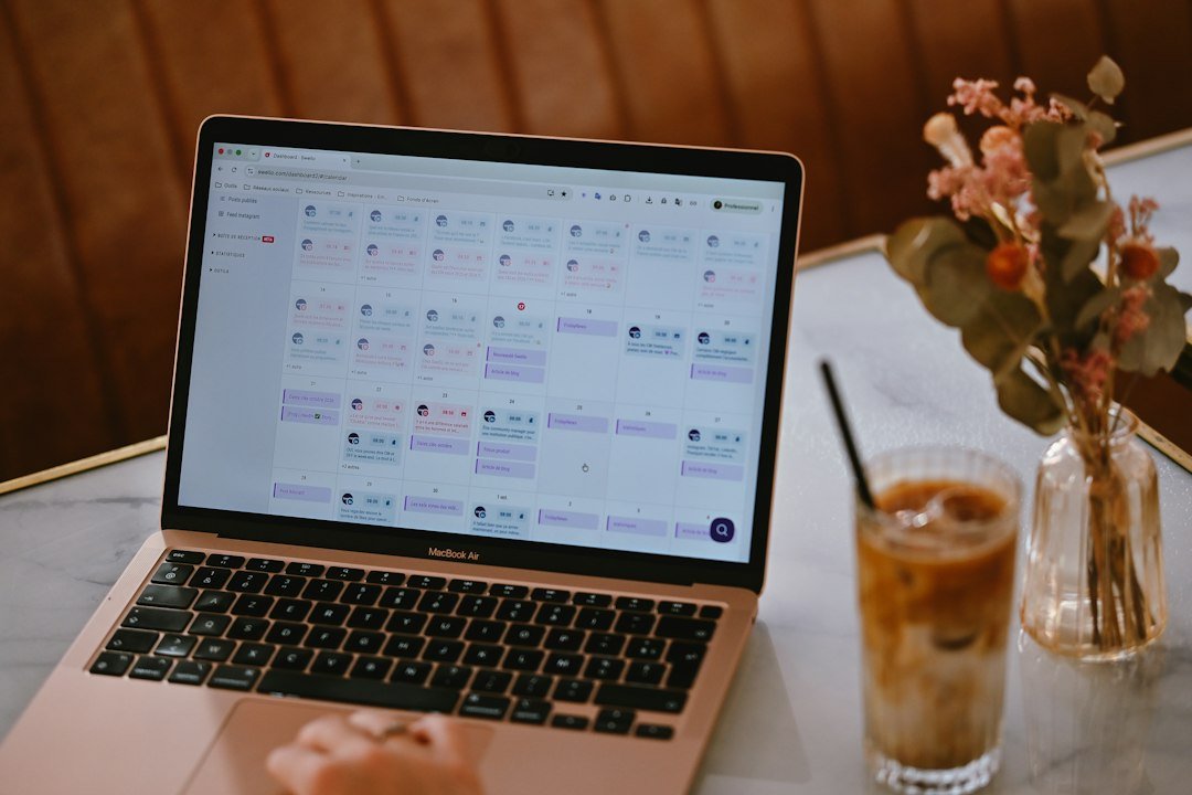 Curated Social: 45 Min/Week for Consistent Posting